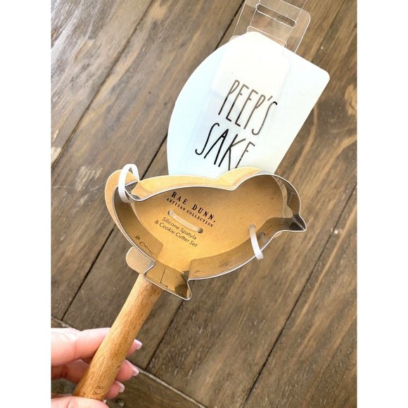 RAE DUNN Easter Spring HTF Blue Peeps Sake Spatula And Cookie Cutter Set NWT - Picture 2 of 4